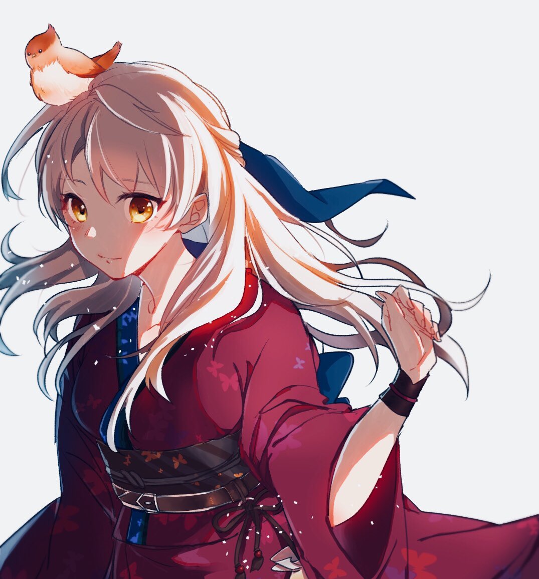 1girl, animal, animal_on_head, animal_print, bangle, bird, bird_on_head, black_gloves