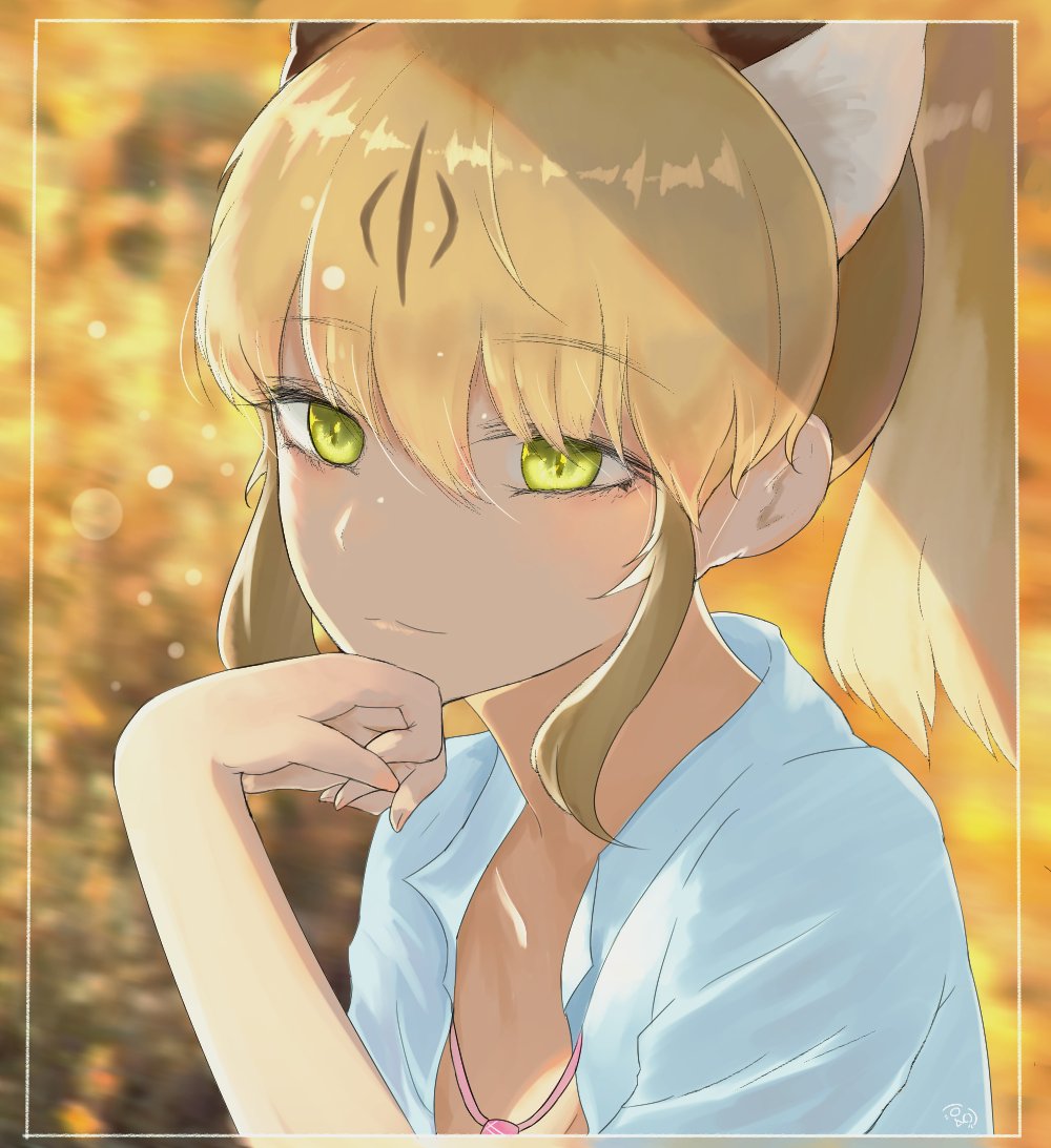 1girl, :3, blonde_hair, blush, brown_hair, collared_shirt, commentary_request, dnsdltkfkd, eyebrows_visible_through_hair, head_on_hand, headshot, kemono_friends, korean_commentary, loose_necktie, multicolored_hair, necktie, photo-referenced, puma_(kemono_friends), puma_ears, shirt, short_hair, sidelocks, solo, yellow_eyes