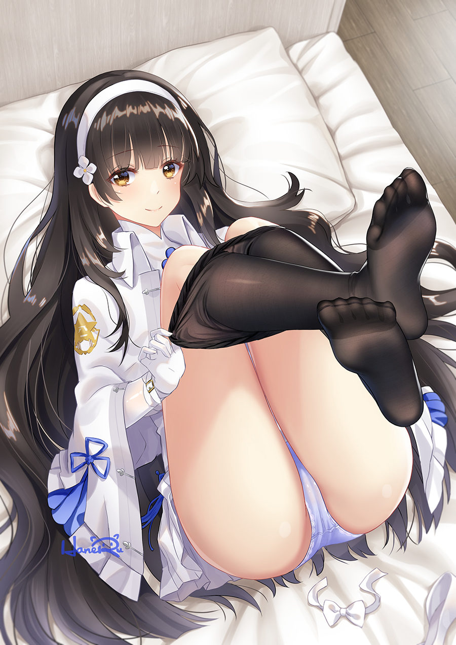 1girl, artist_name, ass, bangs, black_hair, black_legwear, blunt_bangs, closed_mouth