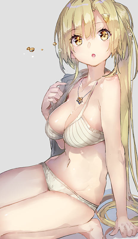 1girl, :o, bangs, barefoot, bikini, blonde_hair, breasts, cleavage, collarbone, eyebrows_visible_through_hair, grey_background, hair_ornament, hairclip, jewelry, large_breasts, long_hair, looking_at_viewer, magia_record:_mahou_shoujo_madoka_magica_gaiden, mahou_shoujo_madoka_magica, navel, necklace, open_mouth, ponytail, simple_background, sitting, solo, swimsuit, very_long_hair, white_bikini, yellow_eyes, yusa_hazuki, yuugen