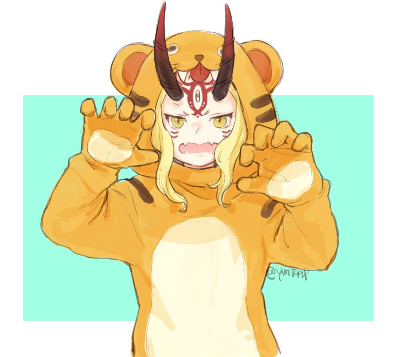 1girl, animal_costume, blonde_hair, cosplay, facial_mark, fangs, fate/grand_order, fate_(series)