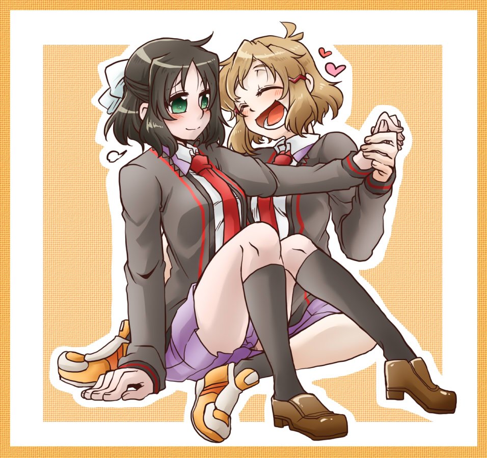 2girls, black_hair, black_legwear, blonde_hair, blush, closed_eyes, green_eyes, hair_ornament