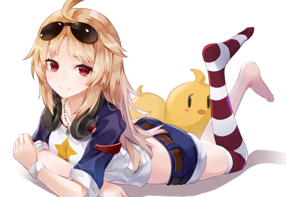 1girl, aviator_sunglasses, azur_lane, belt, blonde_hair, columbia_(azur_lane), denim, denim_shorts