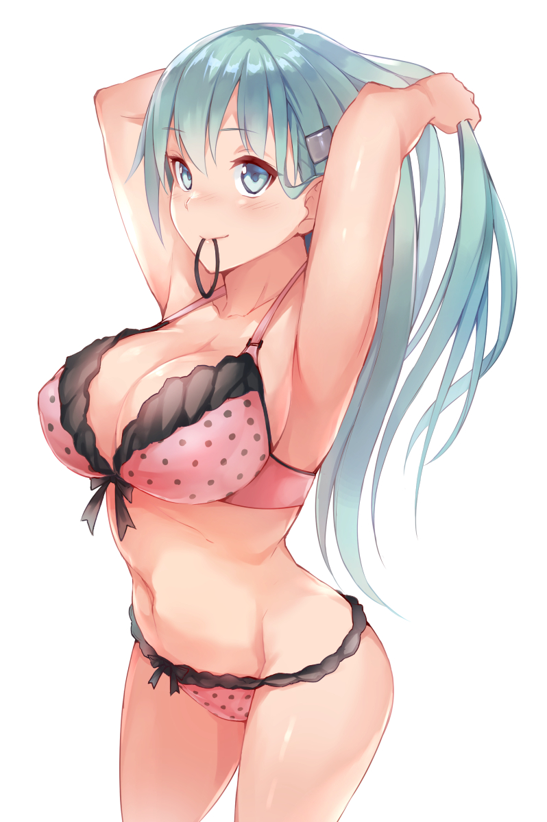 1girl, aqua_eyes, armpits, arms_up, bangs, bare_shoulders, blush, bra, breasts, cleavage, closed_mouth, collarbone, commentary, fumikiri, green_eyes, green_hair, groin, hair_ornament, hair_tie_in_mouth, hairclip, highres, hips, holding, holding_hair, kantai_collection, large_breasts, long_hair, looking_at_viewer, mouth_hold, navel, panties, pink_bra, pink_panties, polka_dot, polka_dot_bra, polka_dot_panties, sidelocks, simple_background, smile, solo, suzuya_(kantai_collection), thighs, tying_hair, underwear, waist, white_background