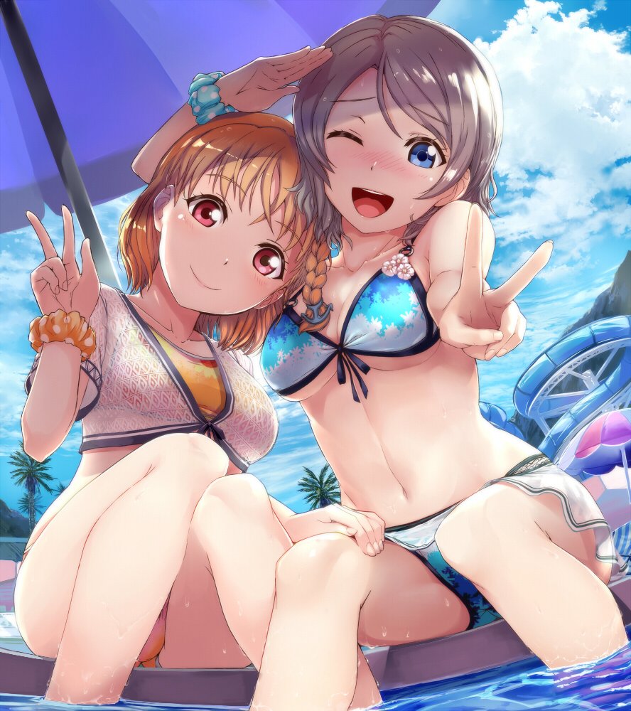 2girls, ascii_media_works, beach_umbrella, bikini, blue_eyes, blue_scrunchie, blue_sky, bushiroad