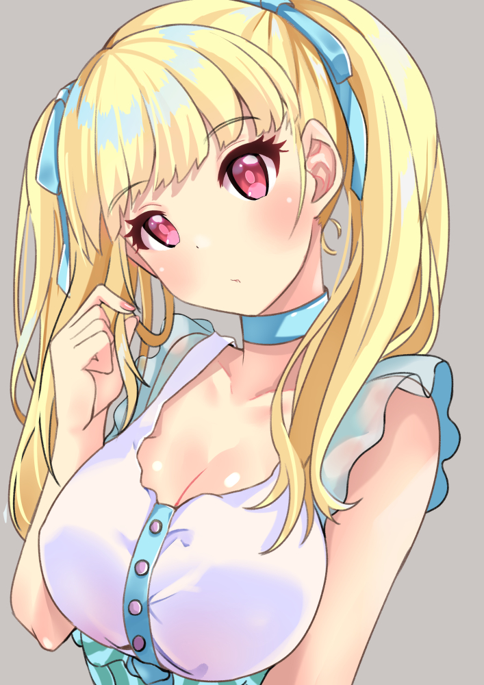 1girl, blonde_hair, blue_ribbon, breasts, choker, cleavage, dress_shirt, grey_background