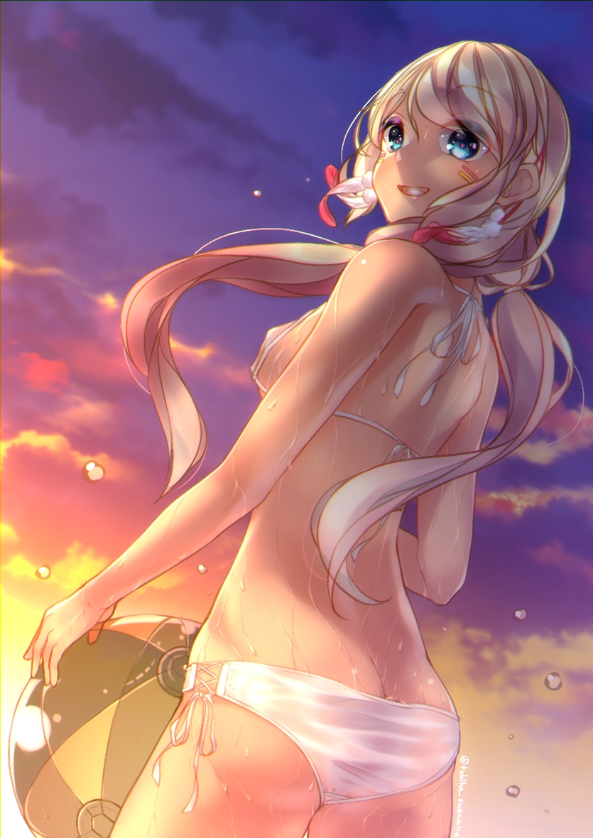 1girl, alternate_costume, alternate_hairstyle, ass, back, ball, beachball, bikini, blue_eyes, breasts, butt_crack, clouds, commentary_request, dark_skin, droplet, feathers, grin, hair_feathers, halterneck, holding_beachball, indianapolis_(zhan_jian_shao_nyu), long_hair, looking_back, low_twintails, medium_breasts, ocean, purple_sky, smile, solo, sunset, swimsuit, thighs, tokyoha1, twintails, twitter_username, water, wet, wet_clothes, wet_swimsuit, white_bikini, white_hair, zhan_jian_shao_nyu
