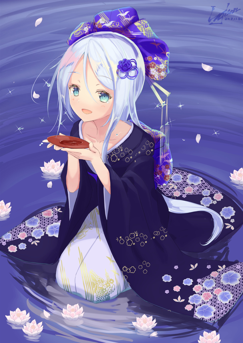 alternate_costume, blue_eyes, bow, eyebrows_visible_through_hair, floral_print, flower, hair_bow, hair_flower