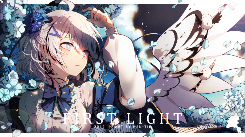 1girl, 2019, ahoge, artist_name, bangs, bird, blanc_(hen-tie), blue_eyes