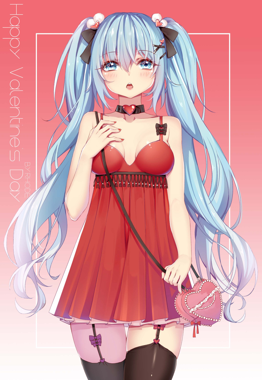 1girl, absurdres, alternate_costume, bag, bangs, bare_arms, bare_shoulders, black_choker