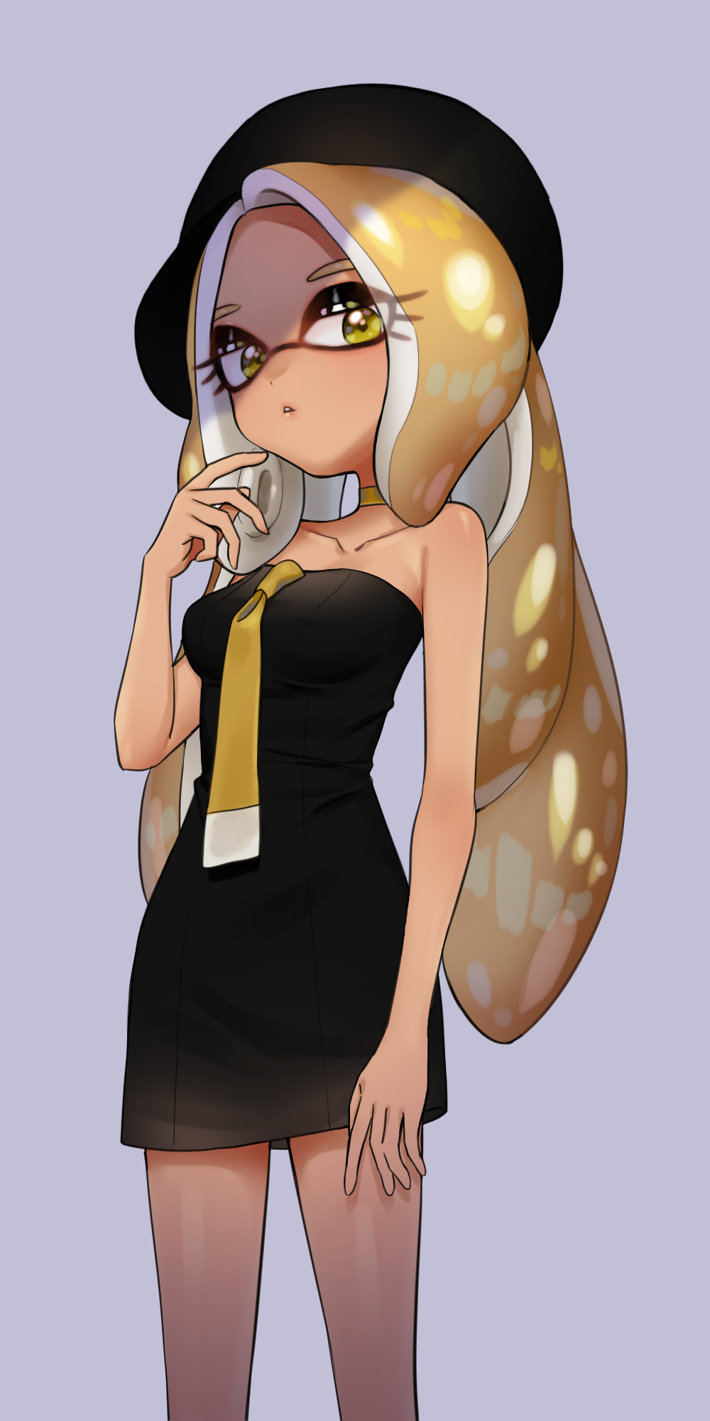 1girl, bibi_(splatoon), black_dress, black_hat, blonde_hair, choker, dress, eyelashes, green_eyes, hat, highres, lavender_background, looking_at_viewer, necktie, ruya_(ruya5789), short_dress, simple_background, sleeveless, sleeveless_dress, splatoon, splatoon_(series), splatoon_2, tentacle_hair
