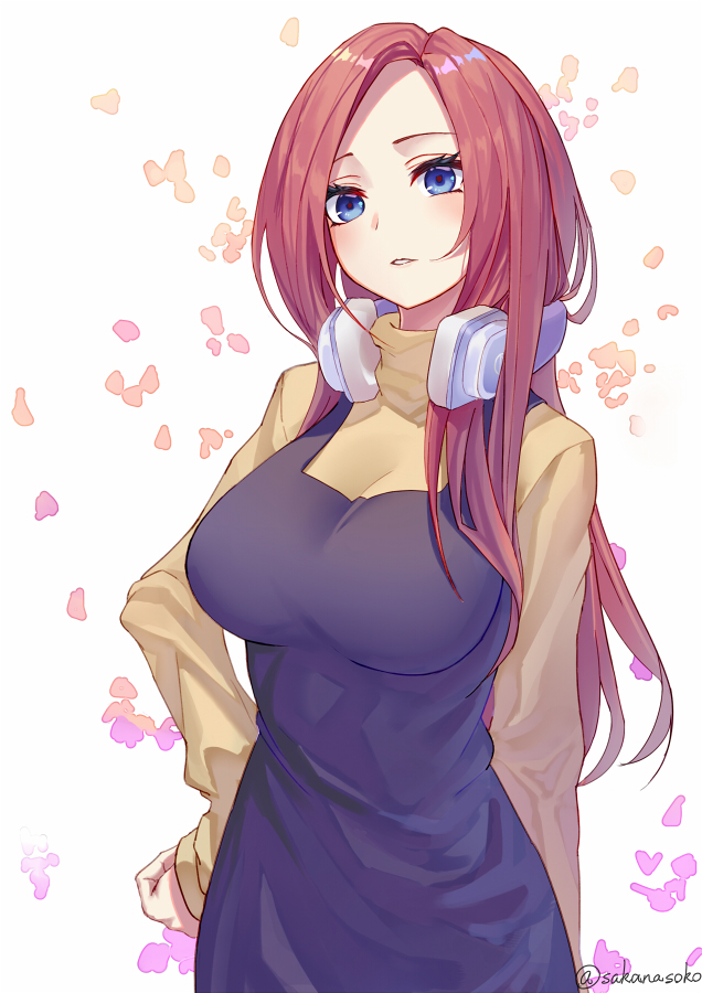 1girl, apron, bangs, black_apron, blue_eyes, breasts, brown_hair, brown_shirt