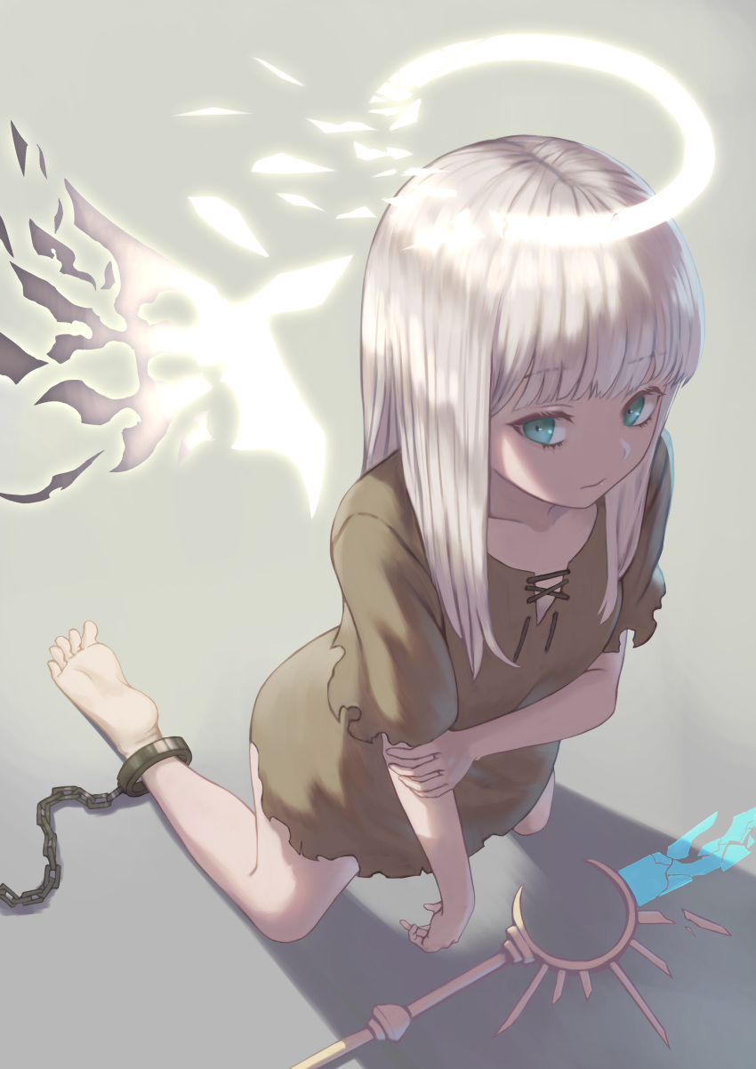 1girl, absurdres, angel, angel_wings, bare_legs, barefoot, broken, broken_weapon, brown_shirt, chain, chained, chains, closed_mouth, collarbone, commentary_request, eyebrows_visible_through_hair, flat_chest, from_above, halo, hand_on_own_arm, highres, kneeling, long_hair, looking_to_the_side, on_ground, open_eyes, original, shattered, shattering, shirt, short_sleeves, simple_background, solo, staff, torn_clothes, weapon, white_hair, wings, yorishiem