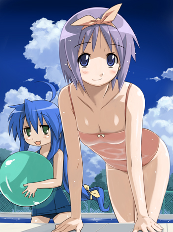 ball, beachball, breasts, cleavage, hiiragi_tsukasa, imo_works, izumi_konata, leaning_forward
