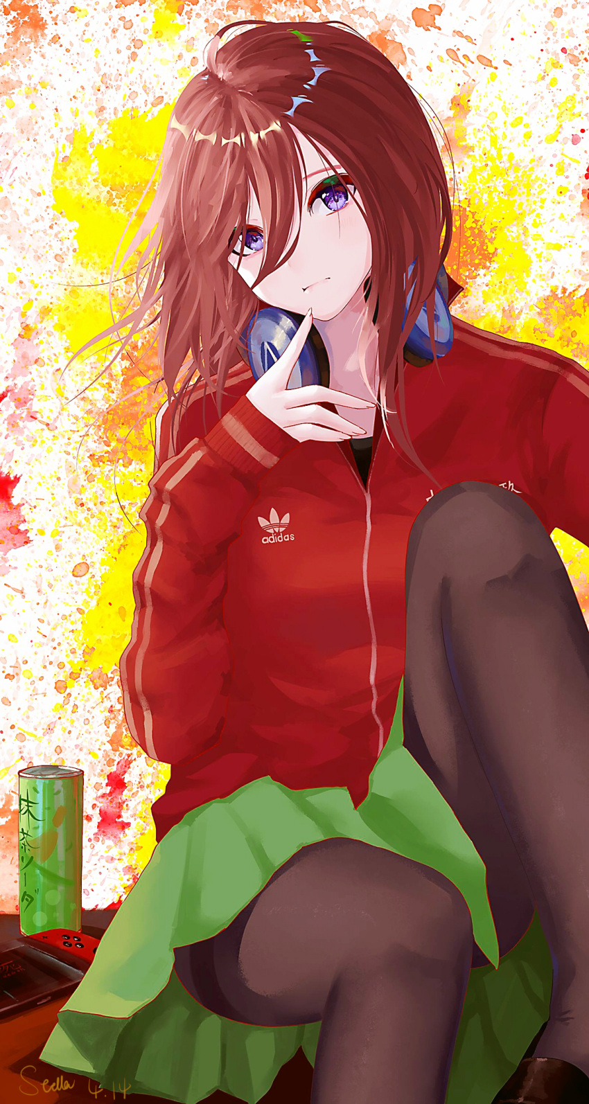 1girl, adidas, black_legwear, blue_eyes, brown_hair, closed_mouth, commentary_request, go-toubun_no_hanayome