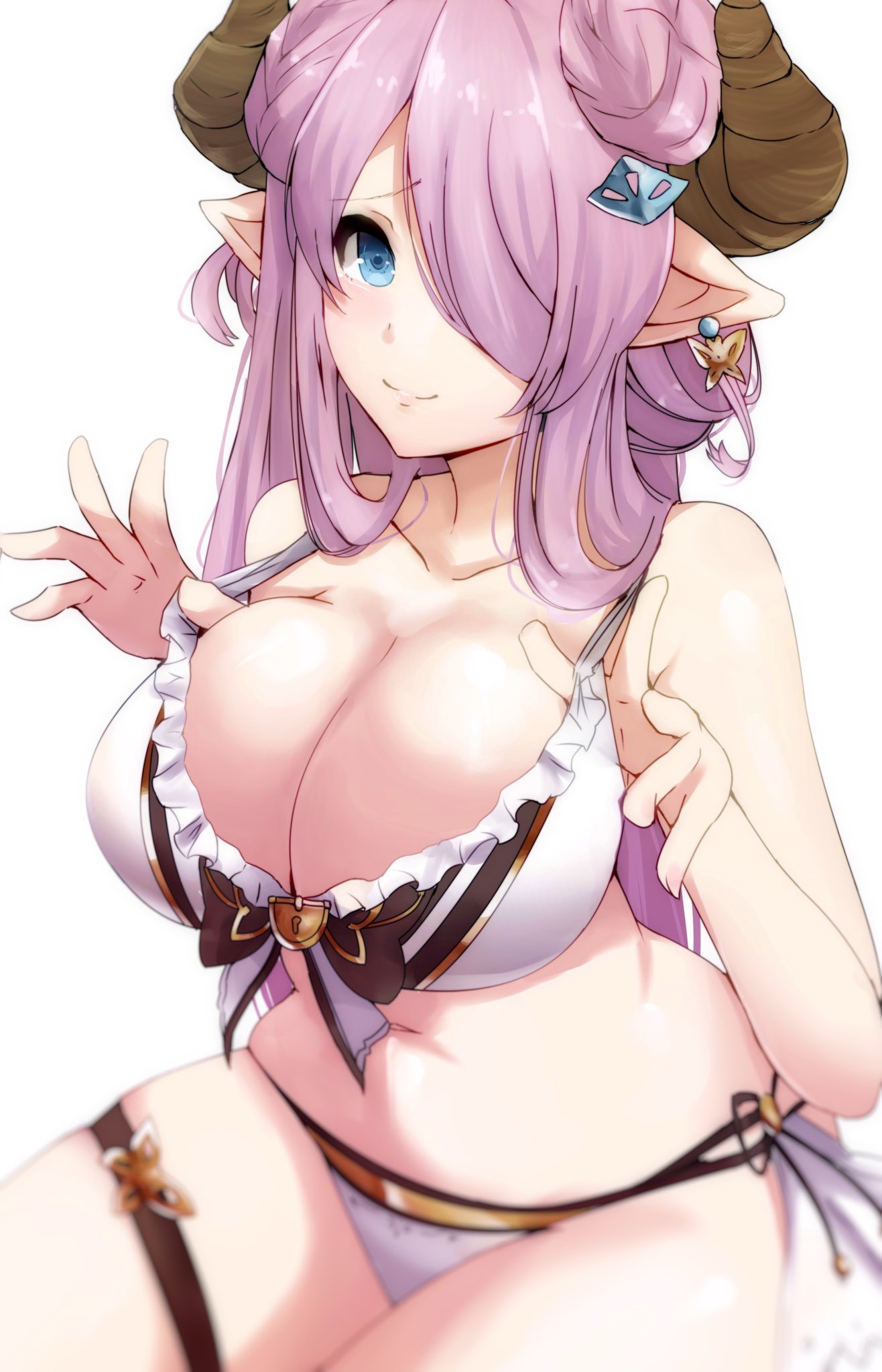 1girl, bangs, bare_arms, bare_shoulders, bikini, blue_eyes, breasts, cleavage