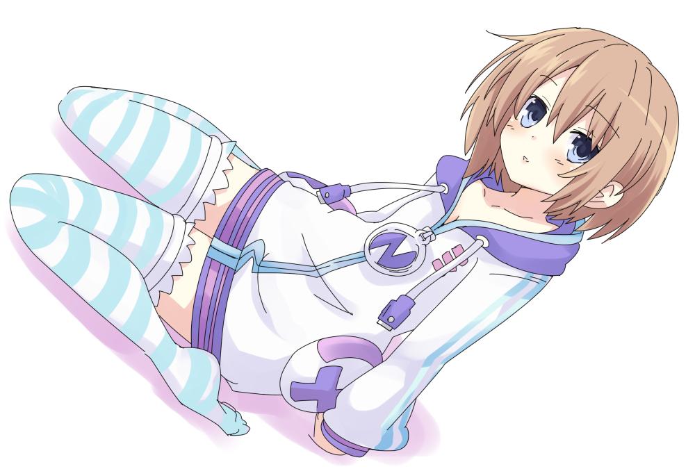 1girl, :d, blanc, blue_eyes, blush, breasts, brown_hair, child, cleavage, commentary_request, cosplay, full_body, hair_between_eyes, hood, hooded_jacket, iwasi-r, jacket, neptune_(neptune_series), neptune_(neptune_series)_(cosplay), neptune_(series), no_shoes, open_mouth, short_hair, simple_background, sitting, small_breasts, smile, solo, striped, striped_legwear, thigh-highs, usb, wariza, white_background, zipper