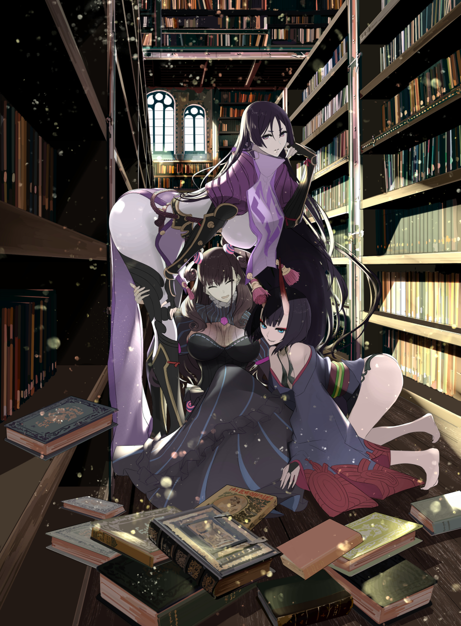 3girls, ass, bangs, barefoot, bent_over, black_gloves, black_hair, blush, bodysuit, book, bookshelf, bracer, breasts, chef_no_kimagure_salad, closed_eyes, dress, eyebrows_visible_through_hair, eyeliner, fate/grand_order, fate_(series), fingerless_gloves, gloves, hair_ornament, highres, horns, japanese_clothes, kimono, large_breasts, library, long_hair, makeup, minamoto_no_raikou_(fate/grand_order), multiple_girls, oni, open_mouth, parted_bangs, purple_hair, short_hair, shuten_douji_(fate/grand_order), sitting, smile, solo, very_long_hair, violet_eyes