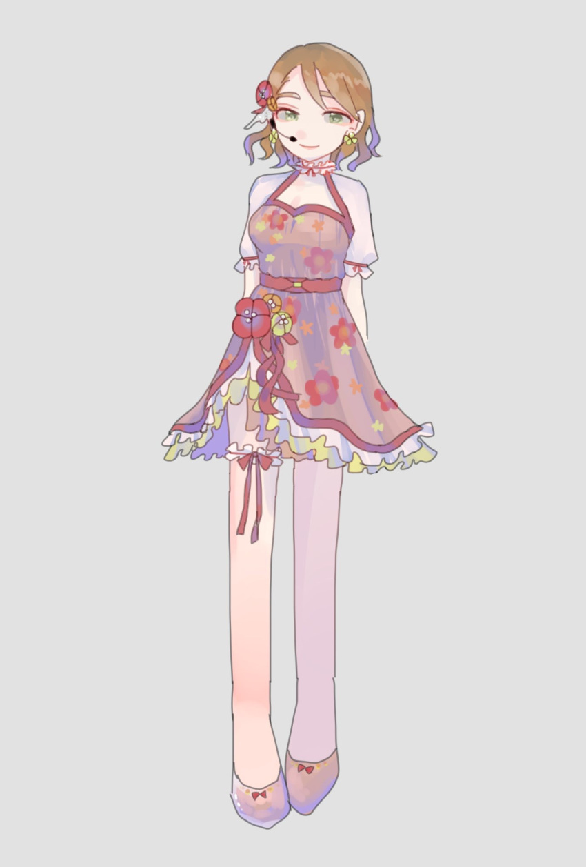 brown_hair, green_eyes, idol, idolmaster, idolmaster_cinderella_girls, mic, pink_dress, plain_background