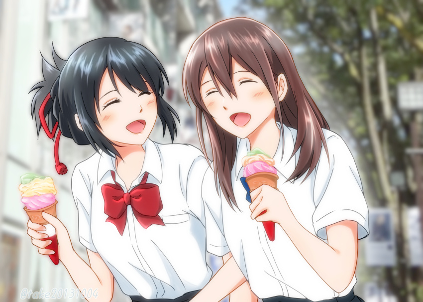2girls, black_hair, blurry, blurry_background, blush, brown_hair, commentary_request, food