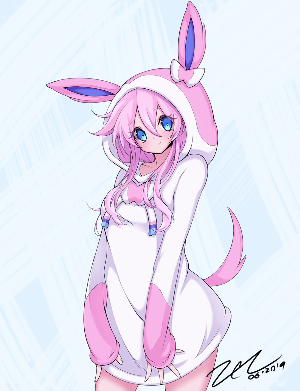 1girl, blue_eyes, choujigen_game_neptune, closed_mouth, eyebrows_visible_through_hair, hair_between_eyes, highres, hood
