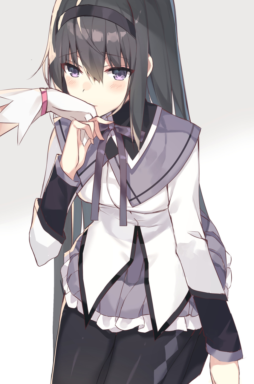 2girls, absurdres, akemi_homura, bangs, black_hair, black_hairband, black_legwear, bow