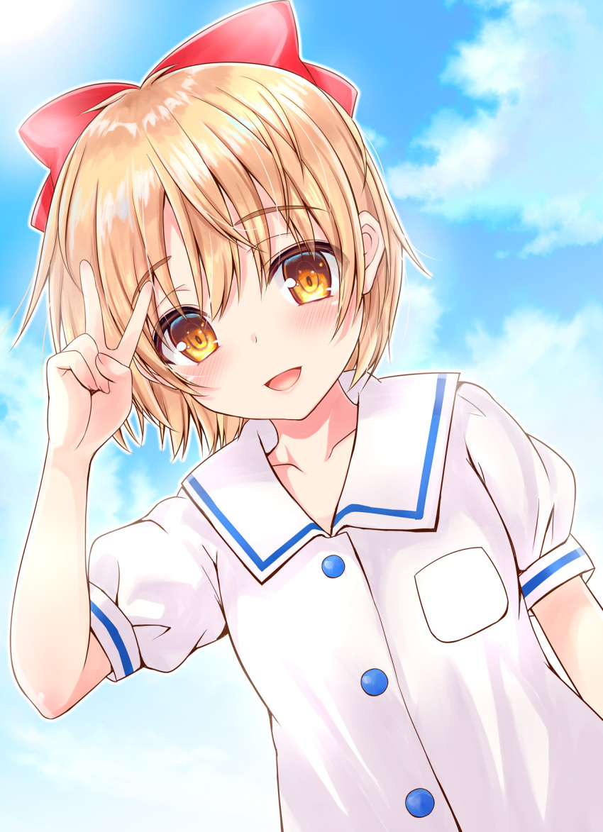 1girl, :d, arm_up, bangs, blonde_hair, blue_sky, blush, bow, brown_eyes, clouds, cloudy_sky, collarbone, collared_shirt, commentary_request, day, dress_shirt, dutch_angle, eyebrows_visible_through_hair, hair_between_eyes, hair_bow, highres, hime-chan_no_ribbon, nonohara_himeko, open_mouth, outdoors, puffy_short_sleeves, puffy_sleeves, red_bow, shaian, shirt, short_sleeves, sky, smile, solo, upper_body, v, white_shirt