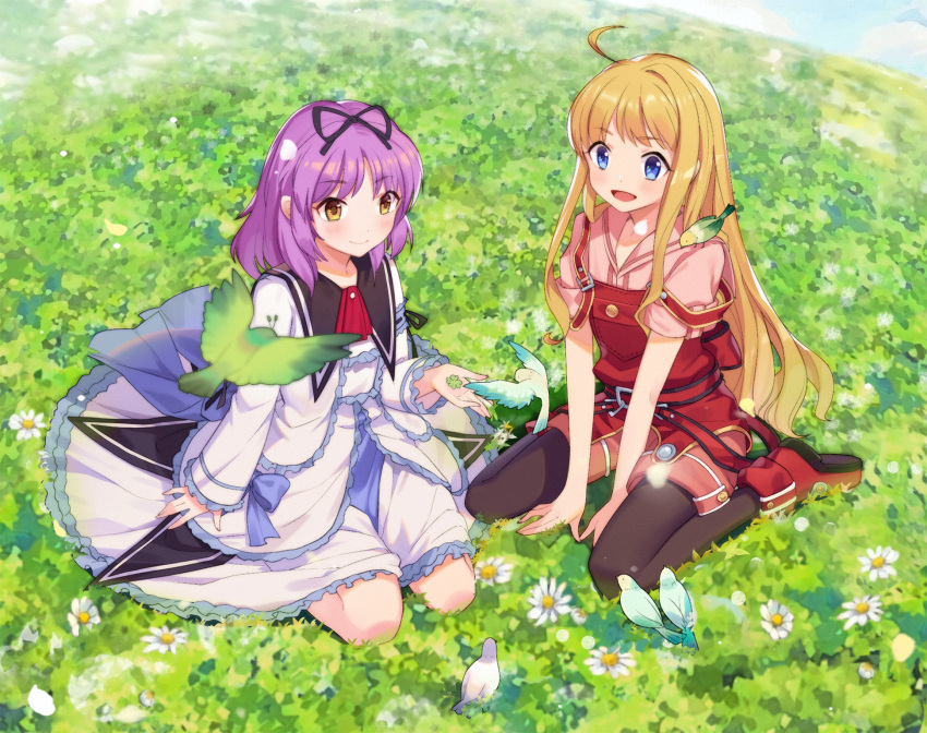 2girls, ahoge, animal, animal_on_shoulder, bird, bird_on_shoulder, black_legwear, blonde_hair