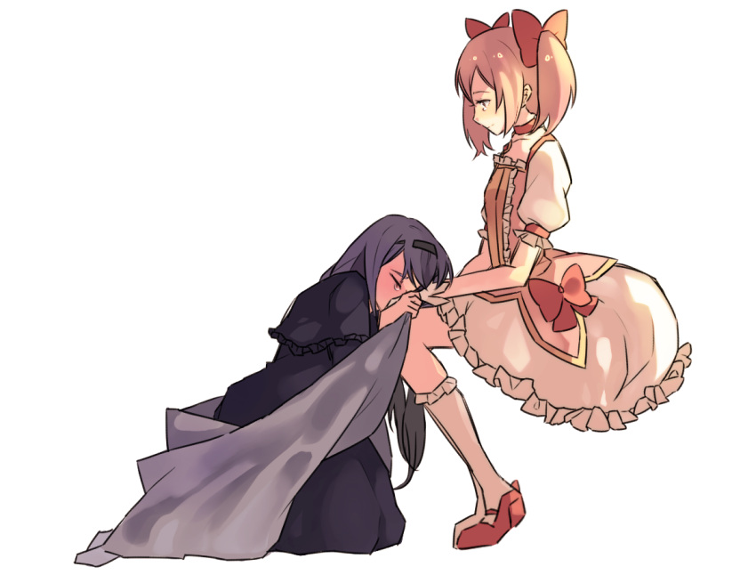 2girls, akemi_homura, backlighting, black_dress, black_hair, black_hairband, bubble_skirt, choker