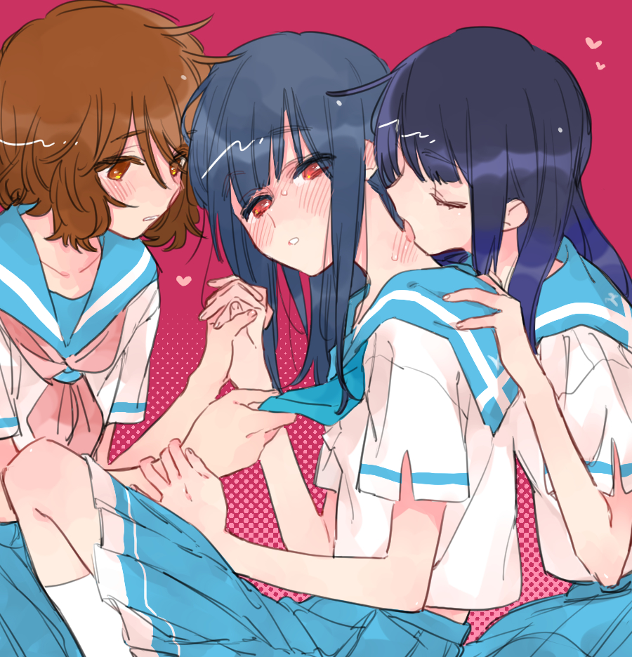 3girls, bangs, black_hair, blush, brown_eyes, brown_hair, commentary_request, heart, hibike!_euphonium, holding_hands, interlocked_fingers, kiss, kousaka_reina, long_hair, multiple_girls, neck_kiss, oumae_kumiko, red_background, red_eyes, sweat, torigara_cha, yoroizuka_mizore, yuri
