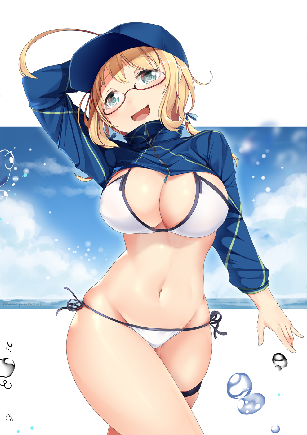 1girl, ahoge, alternate_costume, artoria_pendragon_(all), baseball_cap, bikini, blonde_hair, blue_eyes