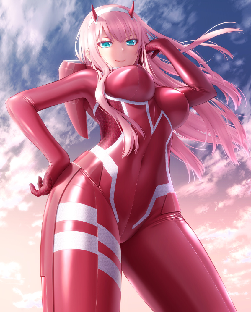 >:), 1girl, absurdres, arm_up, bangs, blue_eyes, blue_sky, bodysuit