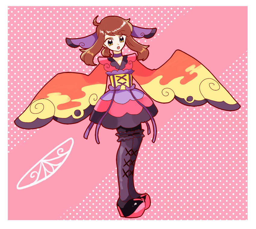 1girl, :o, badge, bangs, black_eyes, black_legwear, brown_hair, cosplay, dress, fairy_badge, fang, flat_chest, full_body, gym_leader_badge, hibikileon, highres, mache_(pokemon), mache_(pokemon)_(cosplay), medium_hair, odamaki_sapphire, pantyhose, pink_background, pokemon, pokemon_(game), pokemon_special, pokemon_xy, polka_dot, polka_dot_background, sleeves_past_wrists, solo, standing, tied_hair, twintails