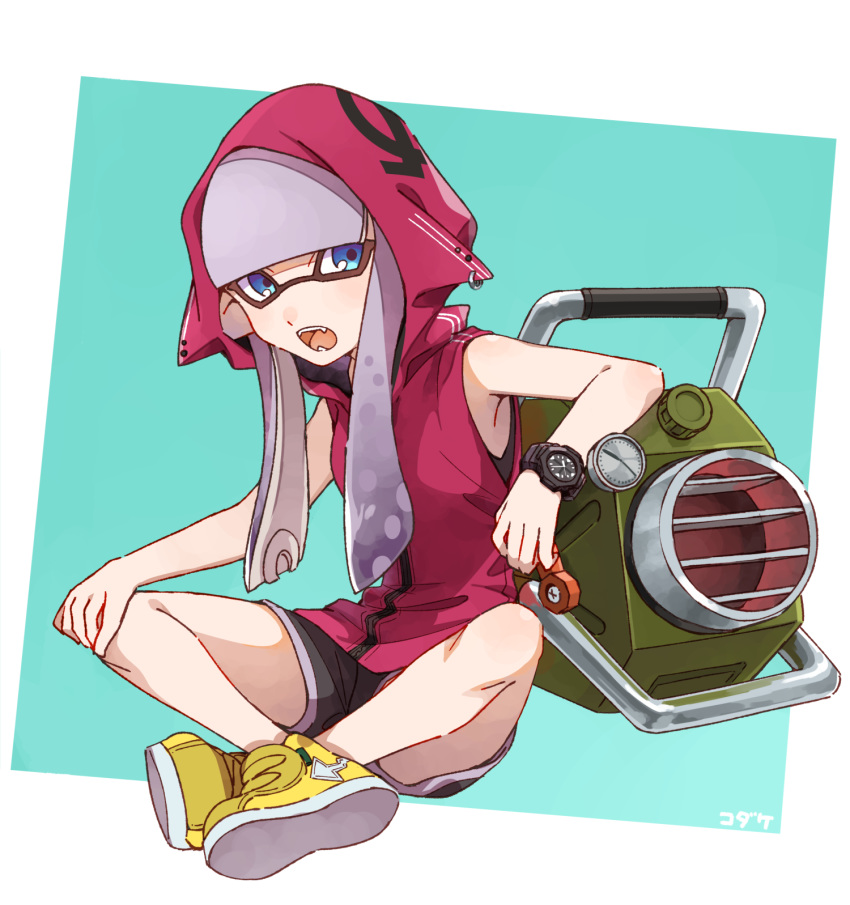 1girl, artist_name, bangs, bike_shorts, black_shorts, blue_eyes, blunt_bangs, blunt_ends