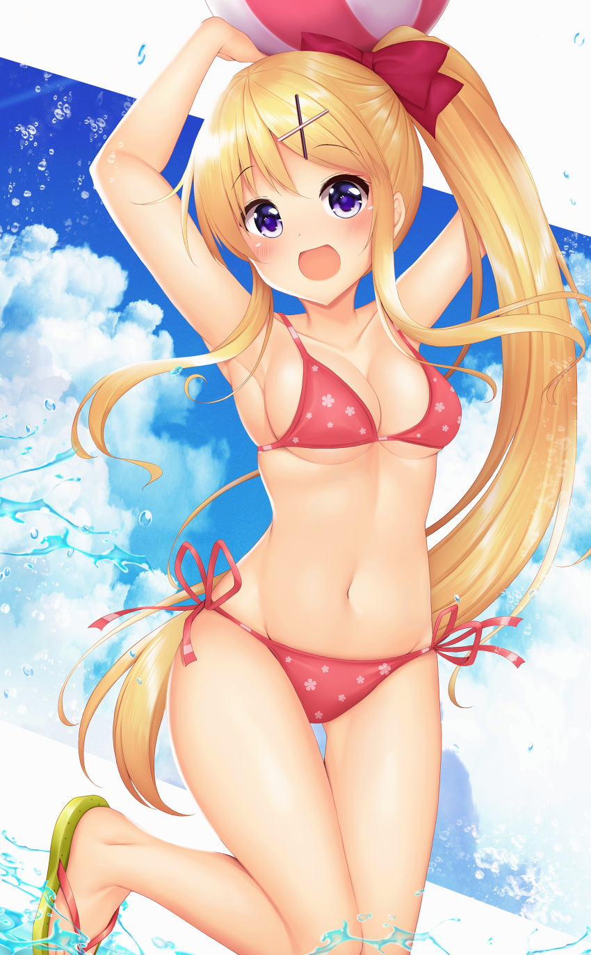 1girl, :d, absurdres, arms_up, ball, bangs, beachball, bikini, blonde_hair, blush, bow, breasts, clouds, cloudy_sky, commentary_request, cute, eyebrows_visible_through_hair, floral_print, hair_ornament, highres, hobunsha, kin-iro_mosaic, kujou_karen, leg_up, long_hair, looking_at_viewer, medium_breasts, minato_(ojitan_gozaru), navel, ocean, open_mouth, ponytail, red_bikini, red_bow, sandals, side-tie_bikini, sidelocks, sky, smile, solo, string_bikini, studio_gokumi, summer, swept_bangs, swimsuit, very_long_hair, violet_eyes, wading, water, water_drop, x_hair_ornament