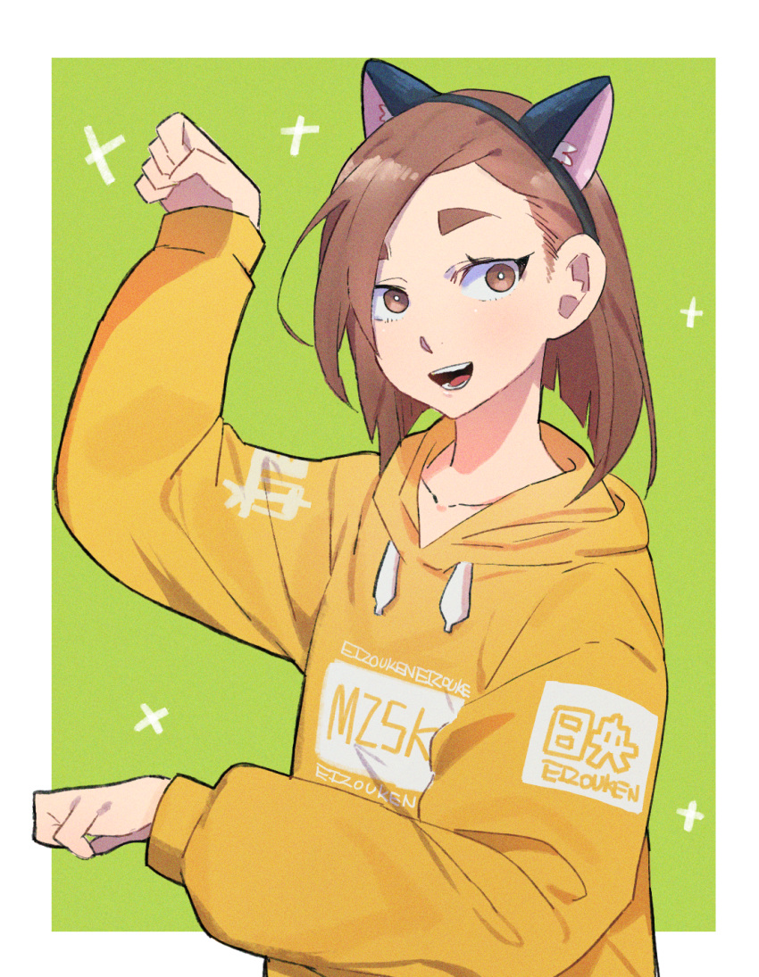 animal_ears, brown_eyes, brown_hair, cat_ears, eizouken_ni_wa_te_wo_dasu_na!, fake_animal_ears, green_background, hair_strand