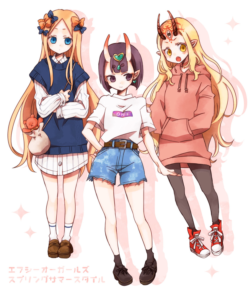 3girls, abigail_williams_(fate/grand_order), bangs, belt, black_bow, black_footwear, blonde_hair, blue_eyes