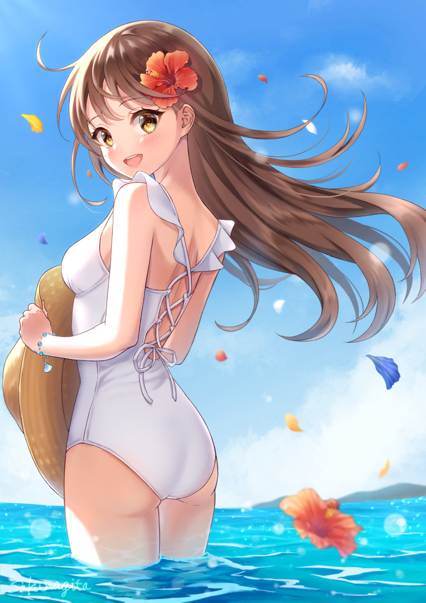 1girl, ass, blue_sky, brown_eyes, brown_hair, casual_one-piece_swimsuit, clouds, commentary_request
