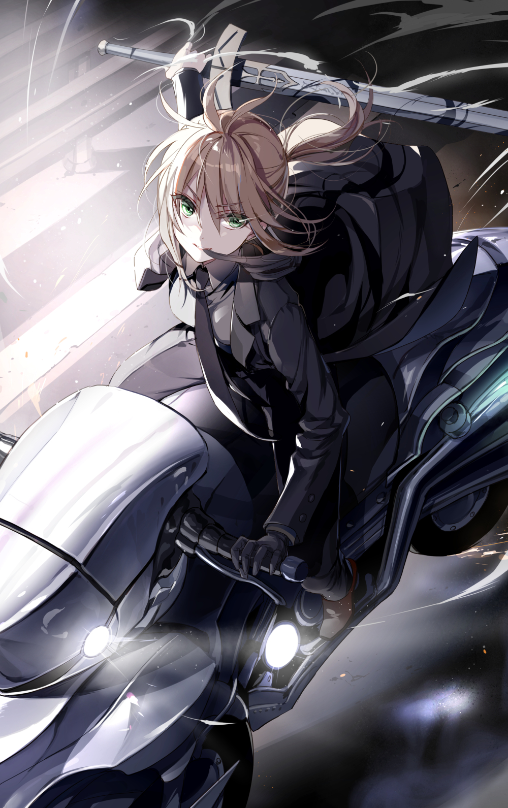1girl, ahoge, aqua_eyes, artoria_pendragon_(all), bangs, black_gloves, black_neckwear, black_suit