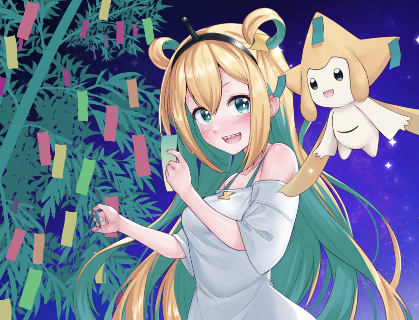 1girl, :d, alternate_hair_length, alternate_hairstyle, amano_pikamee, aqua_camisole, aqua_hair, aqua_nails, bamboo, bangs, bare_shoulders, black_hairband, blonde_hair, blue_eyes, breasts, bright_pupils, camisole, collarbone, color_connection, cosplay, fingernails, gen_3_pokemon, hair_between_eyes, hair_rings, hairband, highres, jirachi, jirachi_(cosplay), long_hair, multicolored_hair, mythical_pokemon, off-shoulder_shirt, off_shoulder, open_mouth, pokemon, pokemon_(creature), sharp_teeth, shirt, short_sleeves, small_breasts, smile, star_(sky), tanabata, tanzaku, teeth, tenneko_yuuri, two-tone_hair, very_long_hair, virtual_youtuber, voms, white_pupils, white_shirt