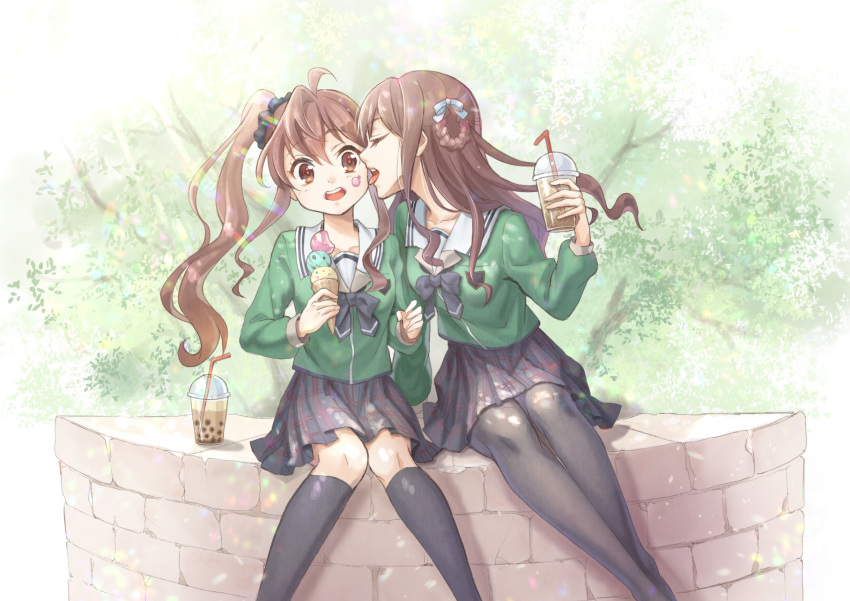 22/7, 2girls, black_bow, black_legwear, black_scrunchie, black_skirt, blue_bow, bow