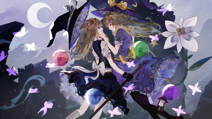 2girls, bangs, belt, beltskirt, black_gloves, black_headwear, black_skirt, black_vest