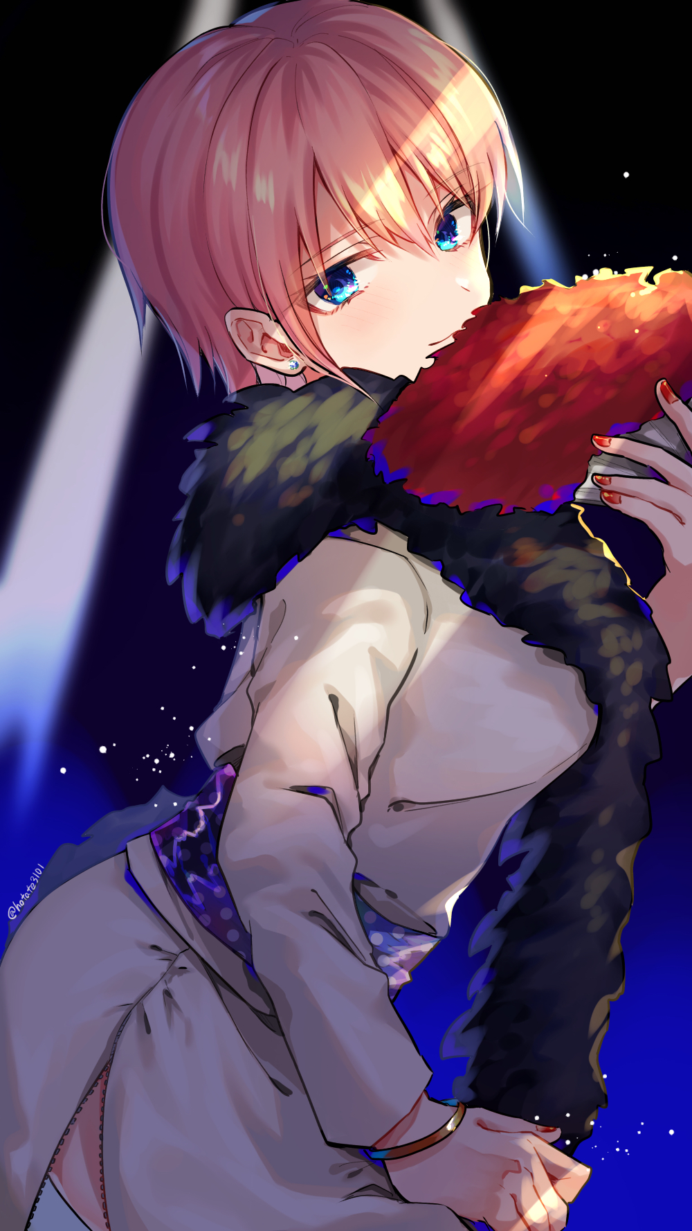 1girl, arched_back, bangs, blue_eyes, blush, breasts, closed_mouth, earrings, eyebrows_visible_through_hair, fan, feather_boa, fluffy, go-toubun_no_hanayome, hair_between_eyes, highres, holding, holding_fan, hotate_3102, jacket, jewelry, large_breasts, long_sleeves, looking_at_viewer, nail_polish, nakano_ichika, pink_hair, short_hair, smile, solo