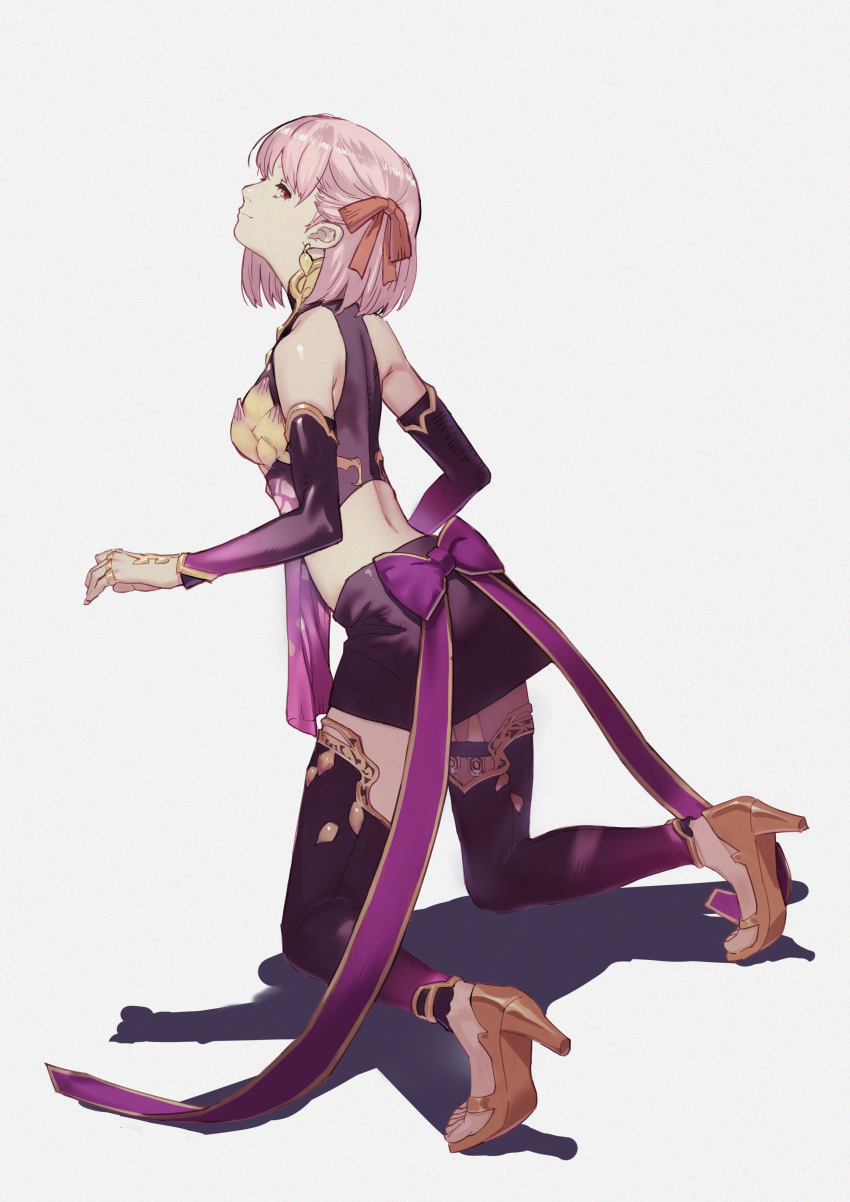 1girl, absurdres, black_legwear, black_skirt, black_sleeves, bow, closed_mouth, detached_sleeves, fate/grand_order, fate_(series), from_behind, full_body, fumikz, grey_background, hair_bow, high_heels, highres, huge_filesize, kama_(fate/grand_order), kneeling, long_sleeves, midriff, miniskirt, orange_bow, pink_hair, profile, shiny, shiny_hair, shiny_skin, short_hair, simple_background, skirt, solo, thigh-highs