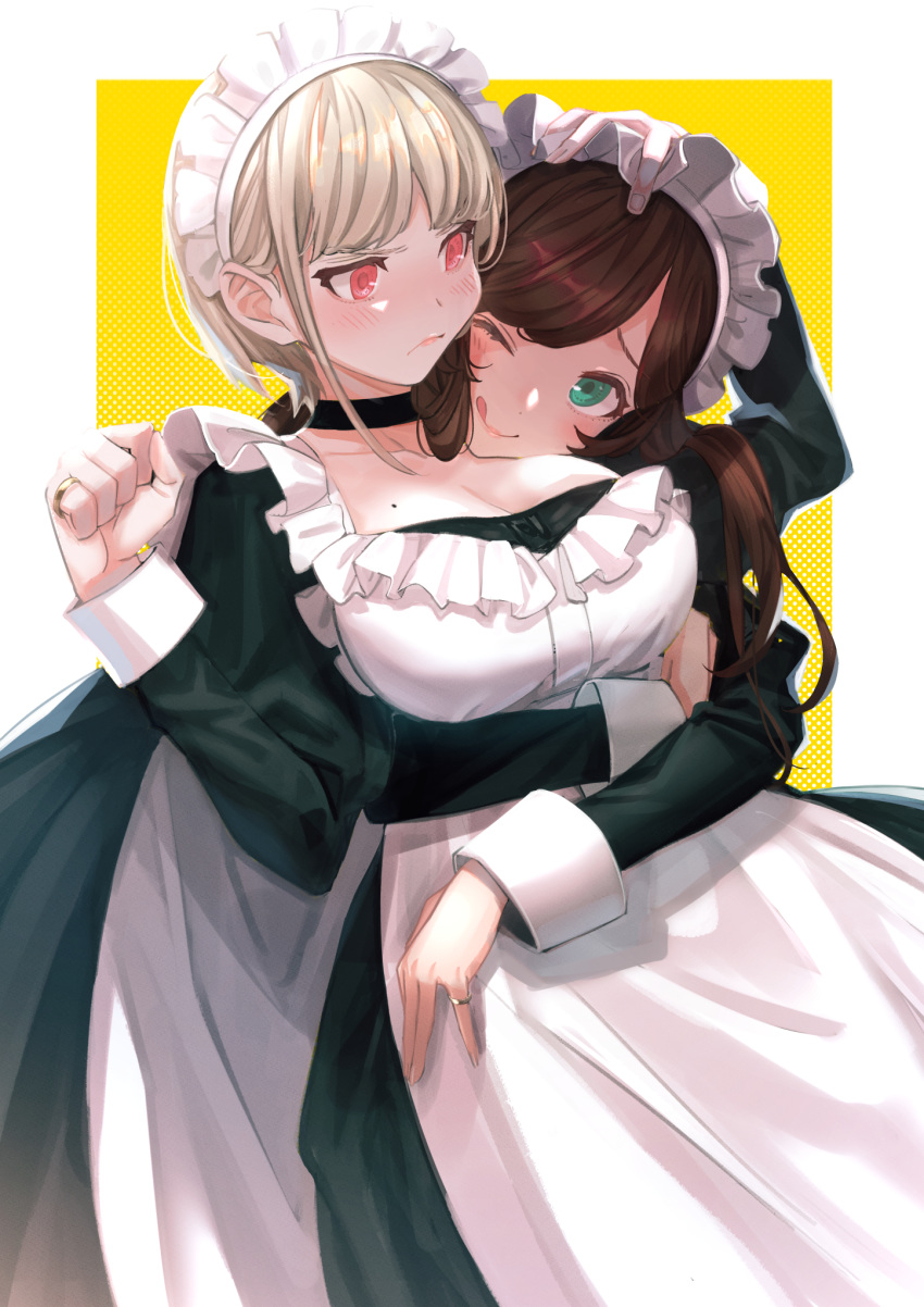 2girls, ;q, apron, arm_up, bangs, black_choker, blush, breasts