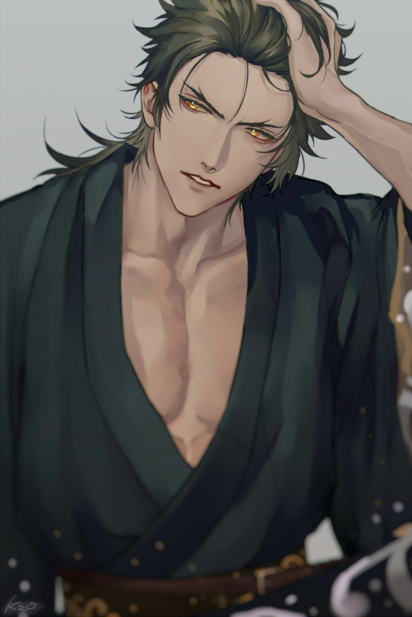 1boy, blurry, brown_hair, chest, collarbone, depth_of_field, eyelashes, forked_eyebrows, grey_background, hair_slicked_back, hair_strand, hand_in_hair, hand_on_own_head, hand_up, highres, japanese_clothes, kimono, long_hair, long_sleeves, looking_away, male_focus, mutsu-no-kami_yoshiyuki, obi, oppi_(ksop28), parted_lips, sash, signature, simple_background, smile, solo, touken_ranbu, upper_body, yellow_eyes