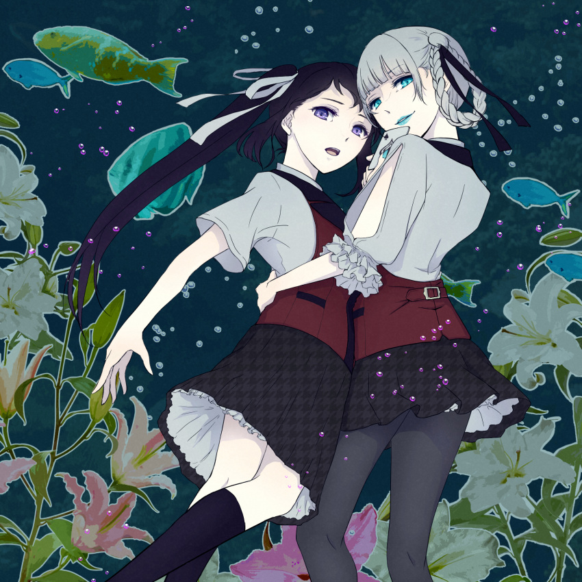 2girls, black_hair, black_skirt, blonde_hair, blue_eyes, blue_lips, c_aracr, hair_rings