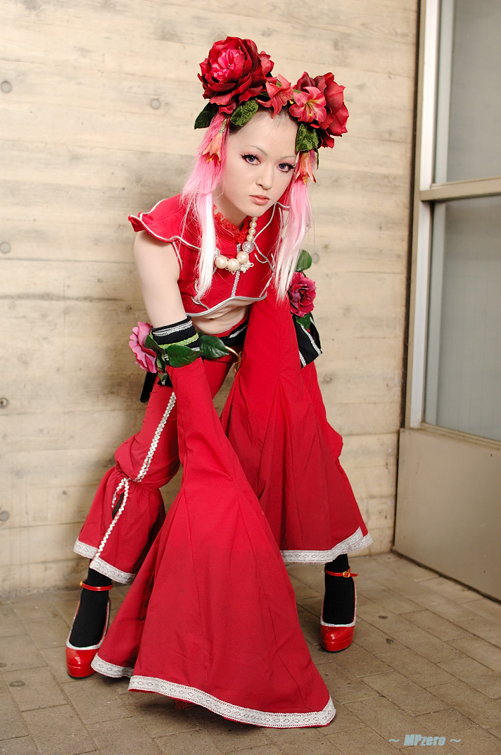 chest_wrap, chinadress, cosplay, flowerhead, kawasaki_ai, king_of_fighters, photo, pink_hair