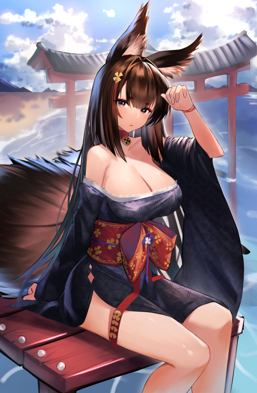 1girl, absurdres, amagi_(azur_lane), animal_ear_fluff, animal_ears, azur_lane, breasts, brown_hair