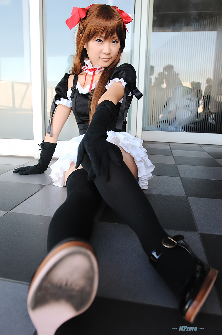 cosplay, elbow_gloves, hair_ribbons, hiromichi, neon_genesis_evangelion, photo, ruffles, souryuu_asuka_langley, thigh-highs, twintails